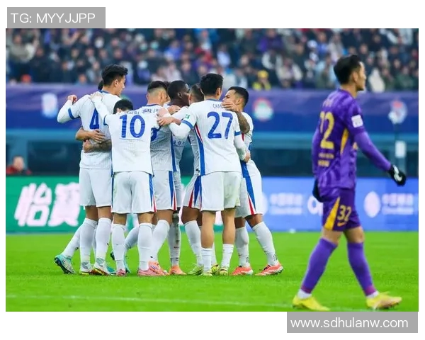 北京北控迎战上海申花中超焦点之战引发球迷热议与期待