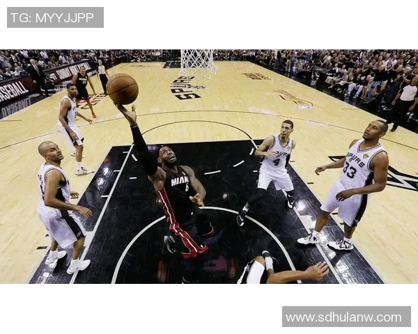 勇士与马刺总决赛巅峰对决回顾及精彩瞬间分析 勇士与马刺总决赛巅峰对决回顾及精彩瞬间分析